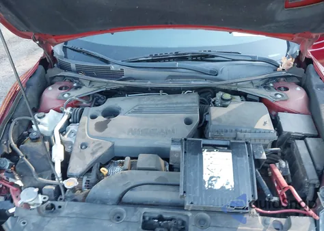 2017 Nissan Altima 2.5 Sr из США, поврежденный, VIN 1N4AL3APXHC472327